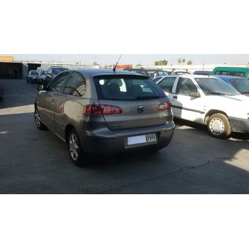 seat ibiza (6l1) del año 2002