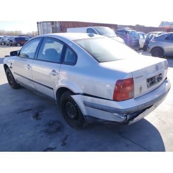 volkswagen passat berlina (3b2) del año 1997