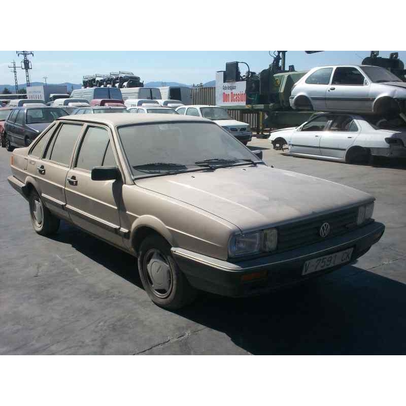 volkswagen santana (327) del año 1988