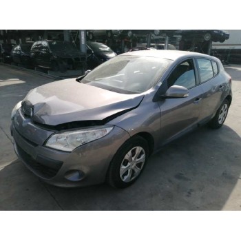 renault megane iii berlina 5 p del año 2008