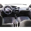 ford focus berlina (cak) del año 2000