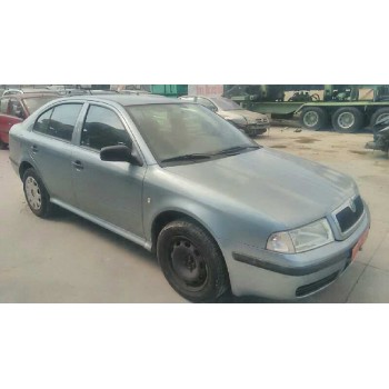 skoda octavia berlina (1u2) del año 2003