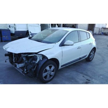 renault megane iii berlina 5 p del año 2010