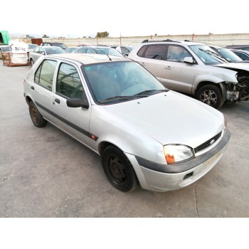 ford fiesta berlina (dx) del año 2000