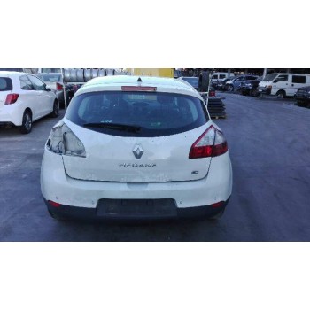 renault megane iii berlina 5 p del año 2010