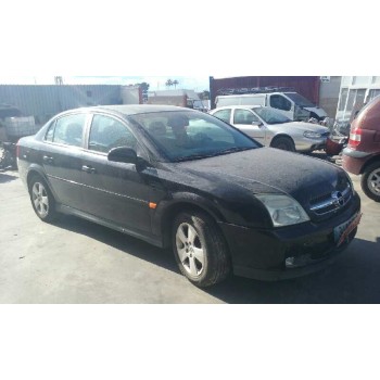 opel vectra c berlina del año 2002