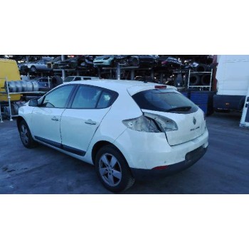 renault megane iii berlina 5 p del año 2010