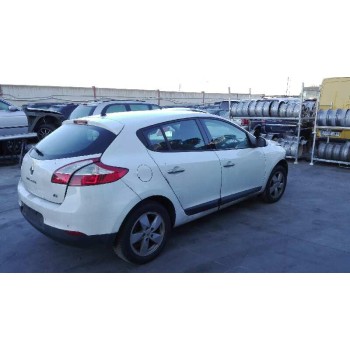 renault megane iii berlina 5 p del año 2010