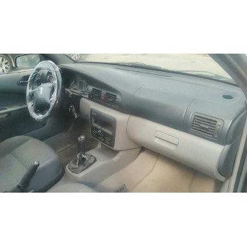 skoda octavia berlina (1u2) del año 2003