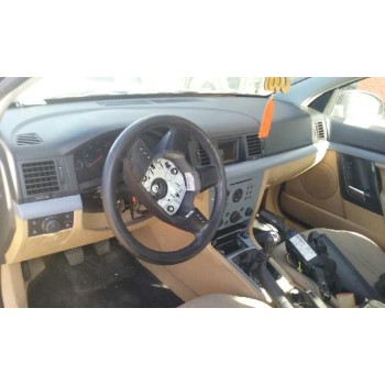 opel vectra c berlina del año 2002