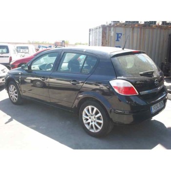 opel astra h berlina del año 2004