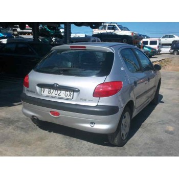 peugeot 206 berlina del año 1999