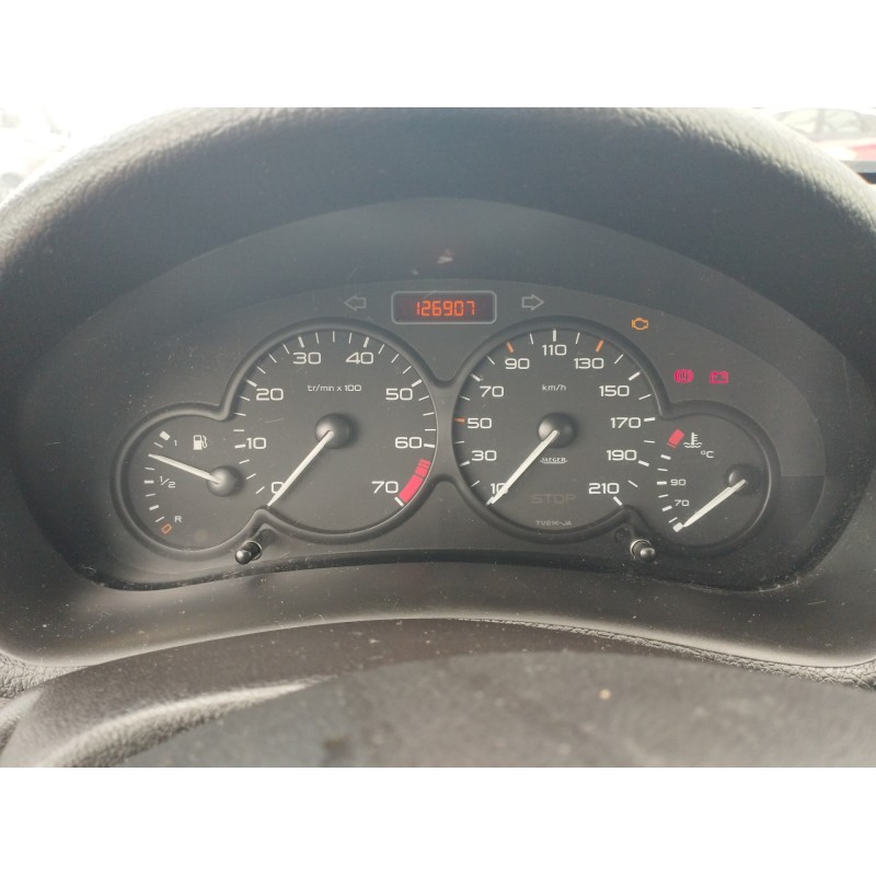 PEUGEOT 206 BERLINA 2002