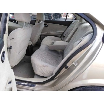 nissan primera berlina (p12) del año 2002