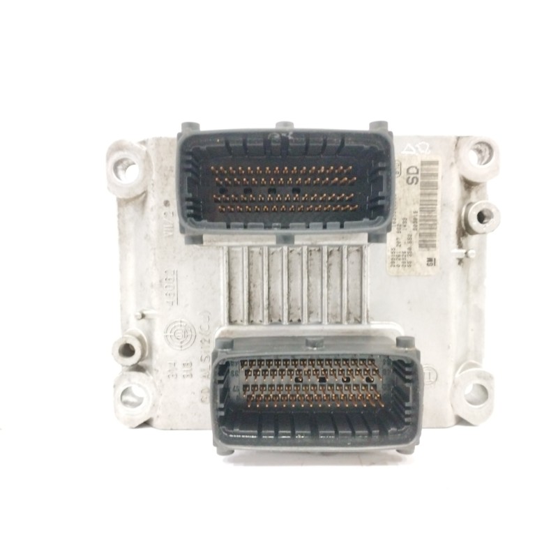 Recambio de centralita motor uce para opel corsa c 1.2 16v cat (z 12 xe / lw4) referencia OEM IAM 55350552 0261207962 