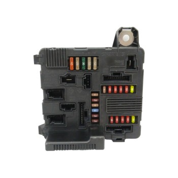 CAJA RELES / FUSIBLES 8200306033A S115399300J 