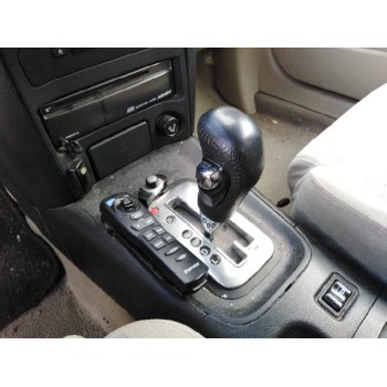 nissan primera berlina (p12) del año 2002