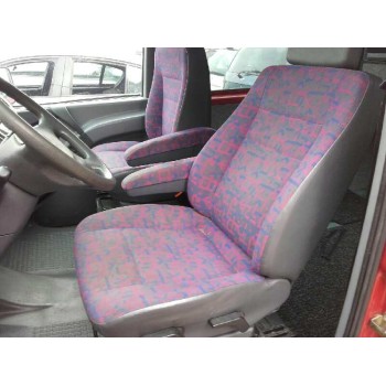 mercedes-benz vito (w638) caja cerrada del año 1996