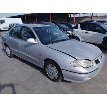 hyundai lantra ii (j-2) del año 1998