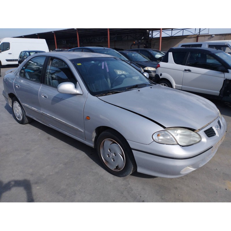 hyundai lantra ii (j-2) del año 1998