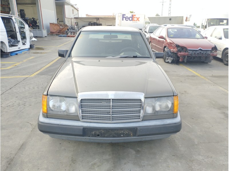 Recambio de carroceria corte para mercedes-benz clase e (w124) berlina 2.3 referencia OEM IAM   