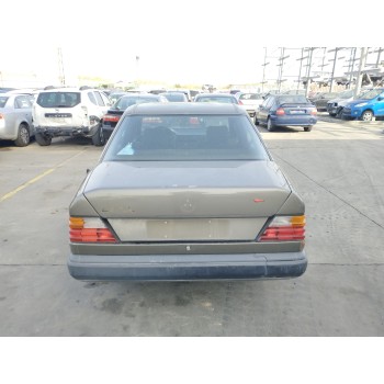 Recambio de carroceria corte para mercedes-benz clase e (w124) berlina 2.3 referencia OEM IAM   
