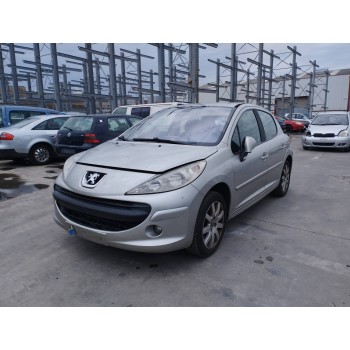 peugeot 207 del año 2006