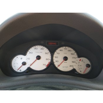 peugeot 206 berlina del año 2004