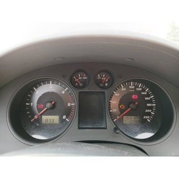 seat ibiza (6l1) del año 2004