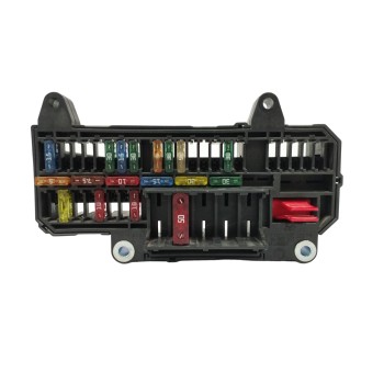 CAJA RELES / FUSIBLES 61136900583 10688710 