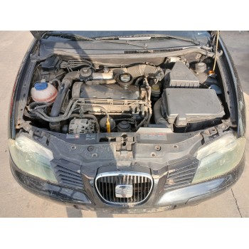 seat ibiza (6l1) del año 2004