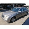 mercedes-benz clase e (w211) berlina del año 2002