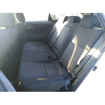 toyota auris touring sports (e18) del año 2014