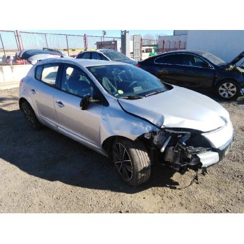 renault megane iii berlina 5 p del año 2012