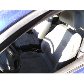 seat ibiza (6l1) del año 2003