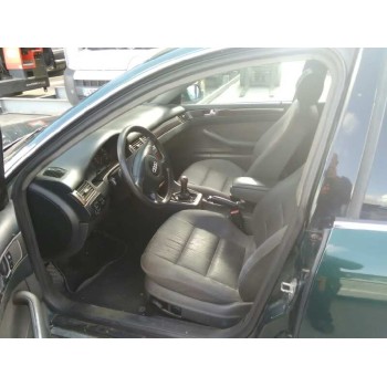 audi a6 berlina (4b2) del año 2000