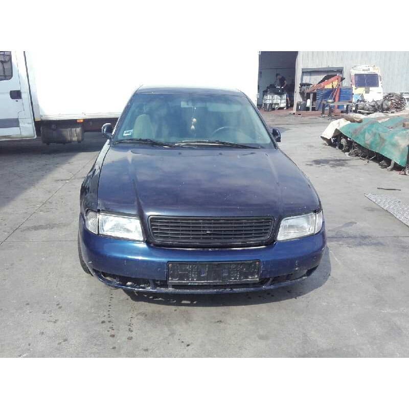 AUDI A4 BERLINA (B5)