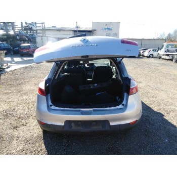 renault megane iii berlina 5 p del año 2012