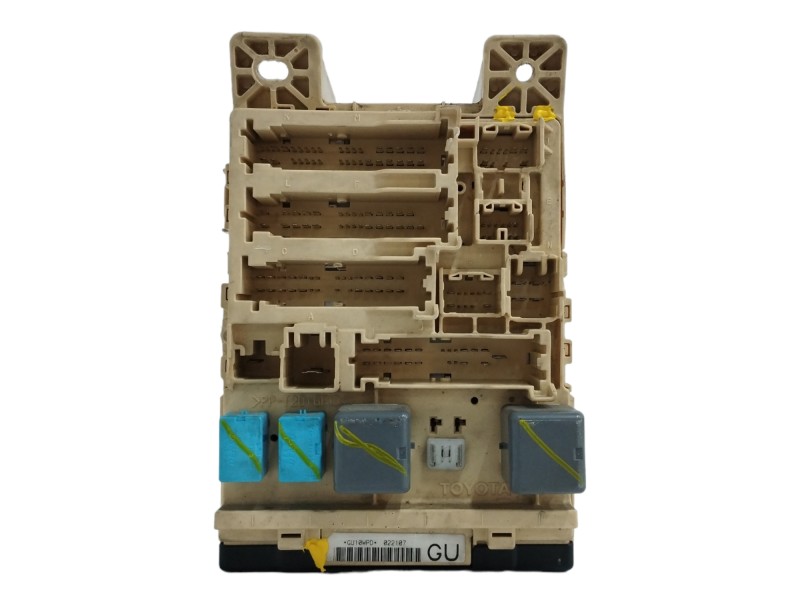 Recambio de caja reles / fusibles para lexus rx 3.3 v6 24v cat referencia OEM IAM   