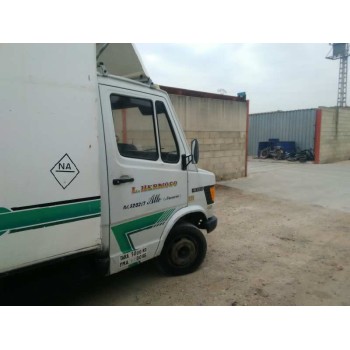 mercedes-benz furgoneta (w602,w611) del año 1992