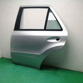 Recambio de puerta trasera izquierda para mercedes-benz clase m (w164) ml 280 cdi 4-matic (164.120) referencia OEM IAM A16473001