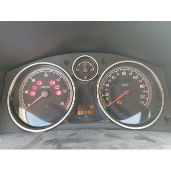 opel astra h berlina del año 2004