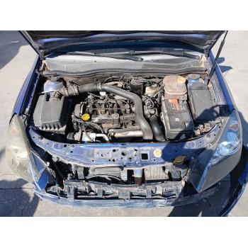 opel astra h berlina del año 2004