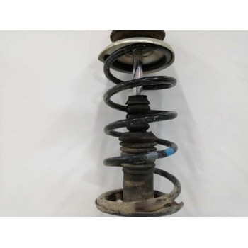 Recambio de amortiguador delantero derecho para dacia duster laureate 4x2 referencia OEM IAM 8200813791A  