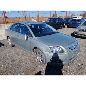toyota avensis berlina (t25) del año 2006
