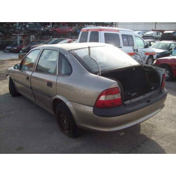 opel vectra b berlina del año 1996