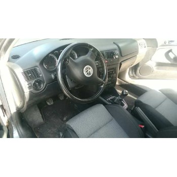 volkswagen golf iv berlina (1j1) del año 2003