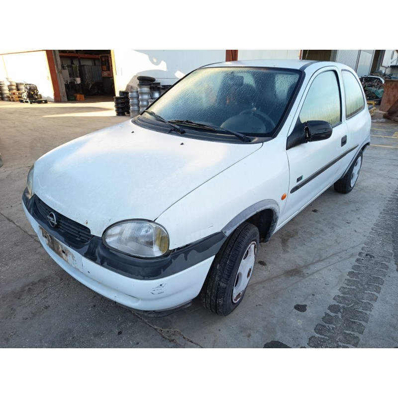 opel corsa b (s93) del año 2000