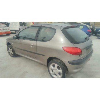 peugeot 206 berlina del año 1999