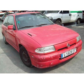 opel astra f berlina del año 1992